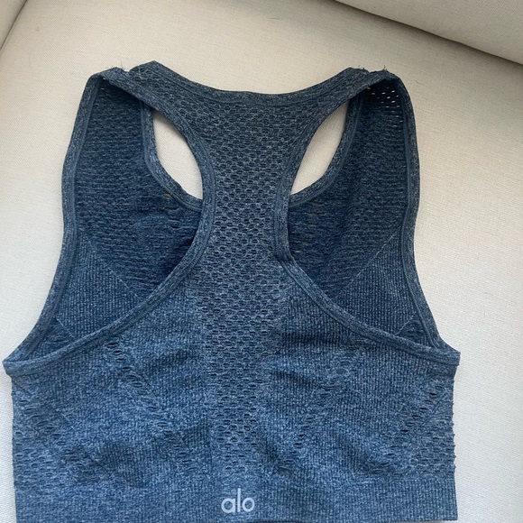 Alo yoga sports bra size XS - Picture 2 of 2